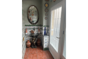 Entrada de la casa vista alternativa